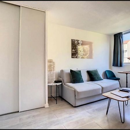 Studio Contemporain Avec Piscine Proche De La Mer Κάννες Εξωτερικό φωτογραφία